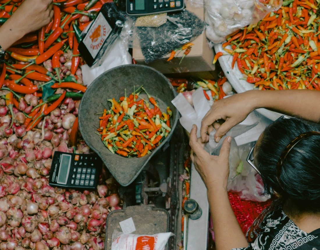 Aneka rempah di pasar tradisional - foto ilustrasi